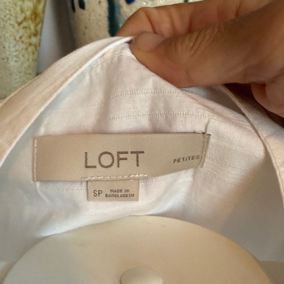 LOFT Tie neck‎ tasseled bib blouse- worn once- excellent condition - Picture 4 of 10